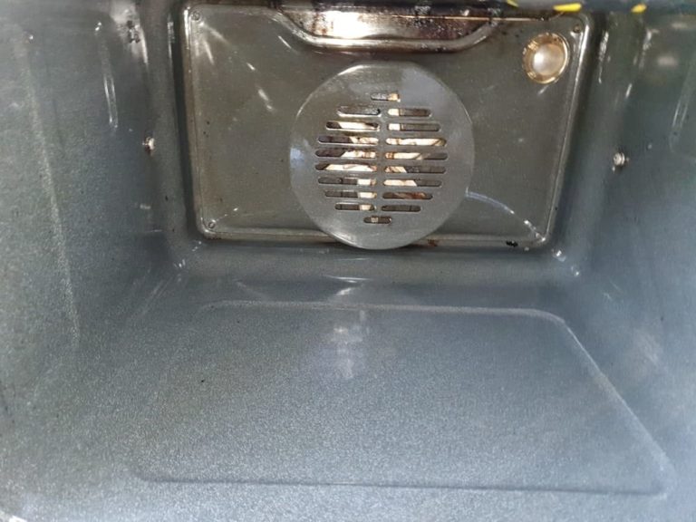 Oven cleaning After